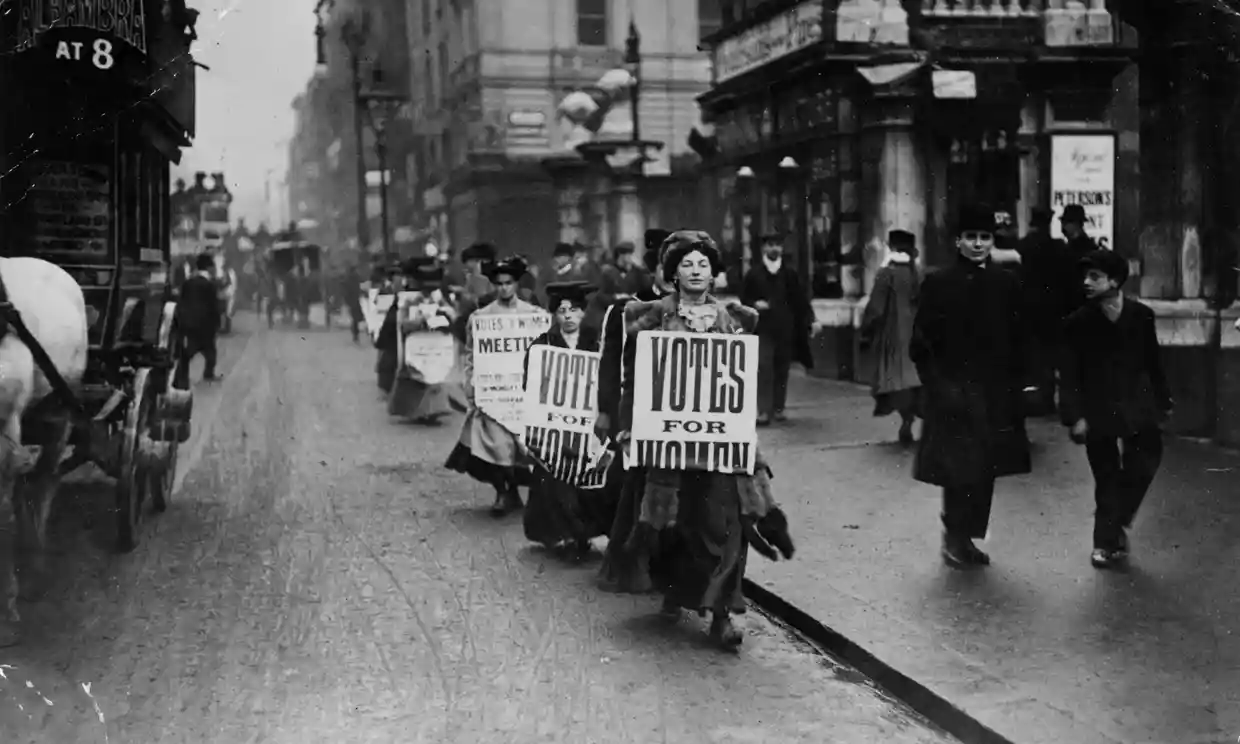 Perché insegnare il femminismo a scuola